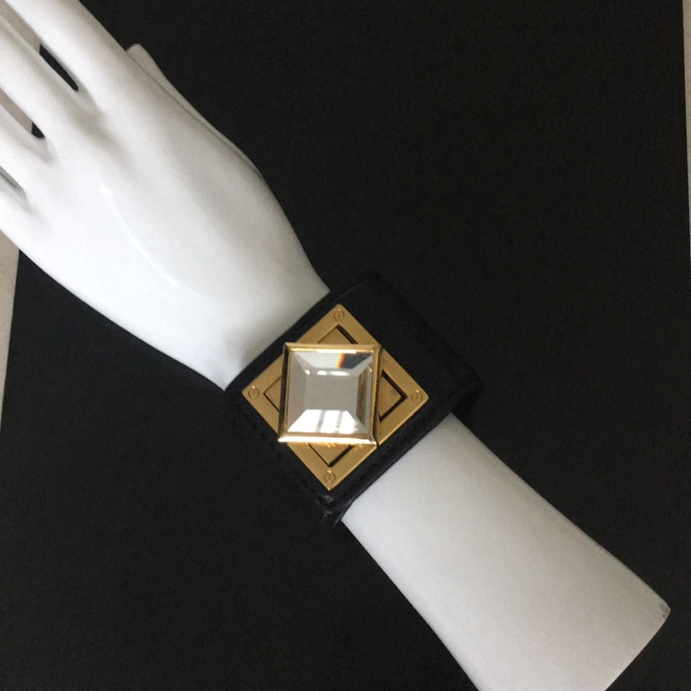 ‼️FINAL SALE ✅Michael Kors Leather Bracelet